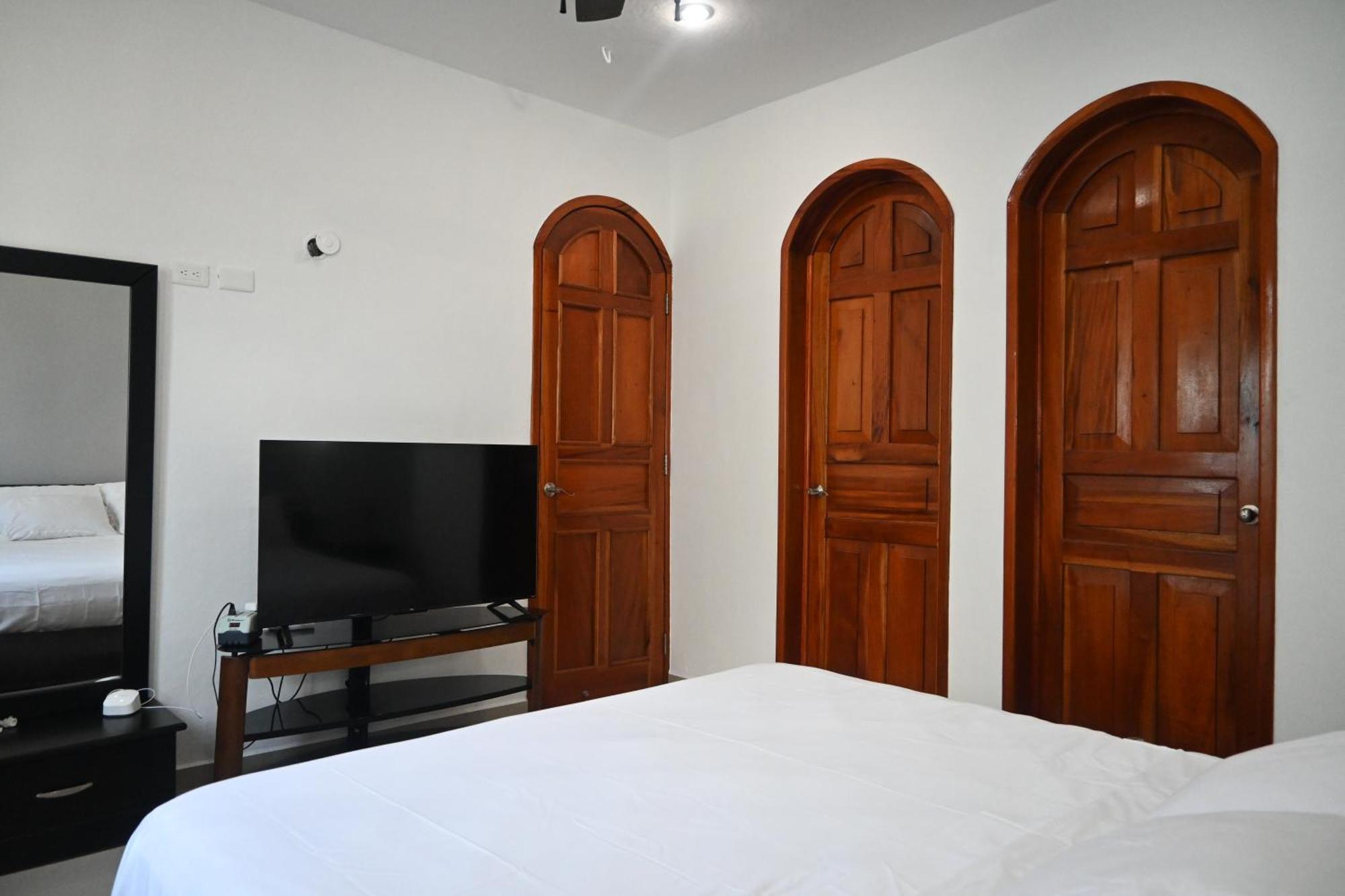 Casa Perez 5 Bedrooms With Private Bathroom Each Сasa de vacaciones