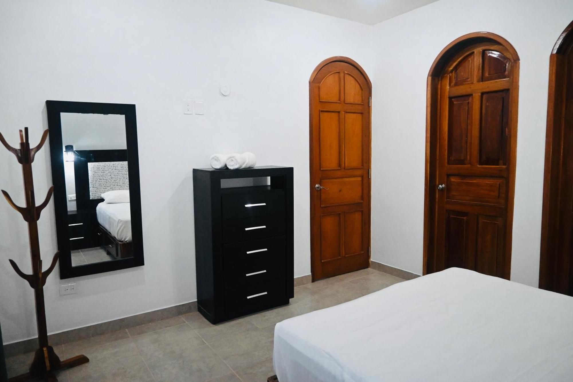 Сasa de vacaciones Casa Perez 5 Bedrooms With Private Bathroom Each