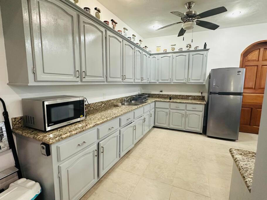Сasa de vacaciones Casa Perez 5 Bedrooms With Private Bathroom Each