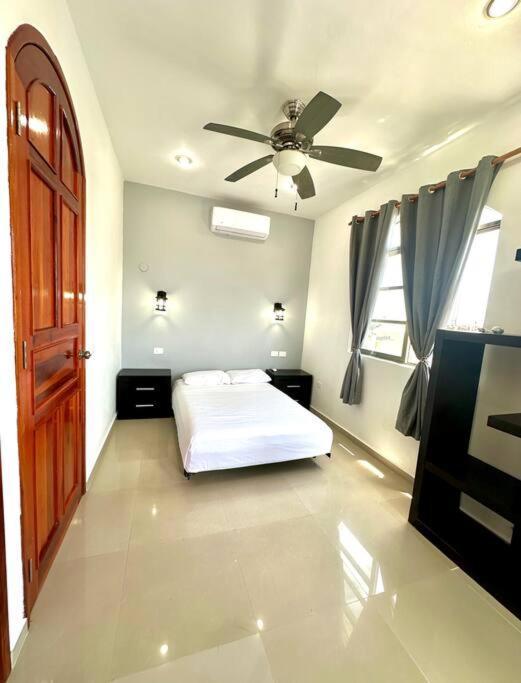 Casa Perez 5 Bedrooms With Private Bathroom Each Isla Mujeres
